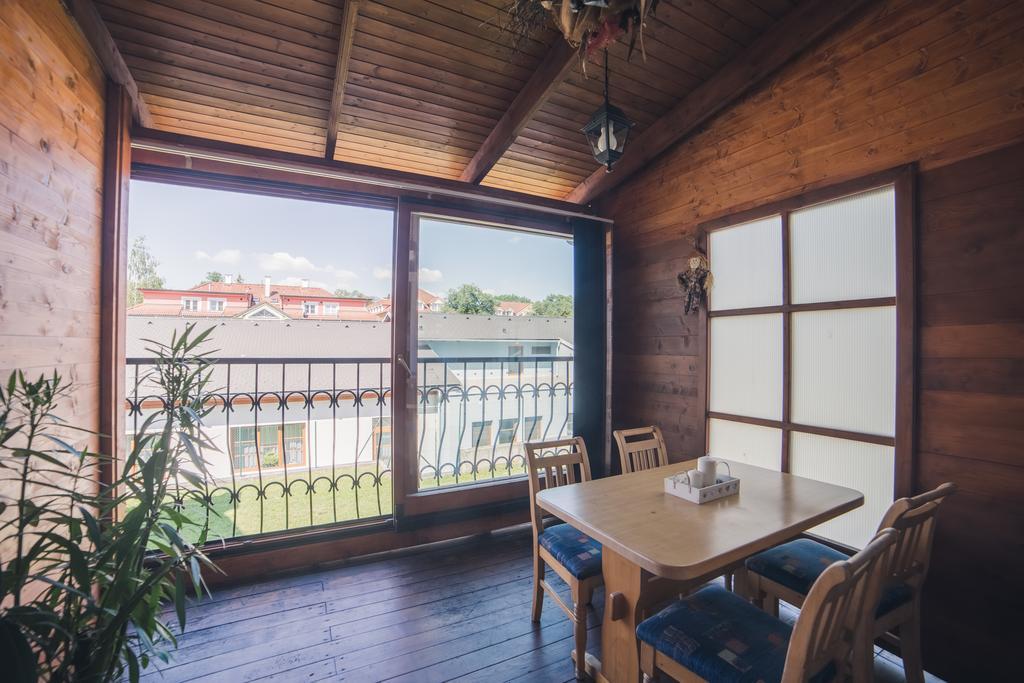 Apartmany U Papousku 因德日赫城堡 外观 照片