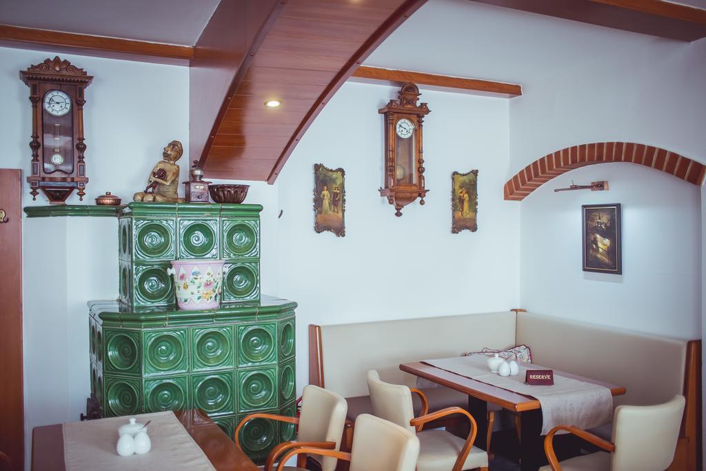 Apartmany U Papousku 因德日赫城堡 外观 照片